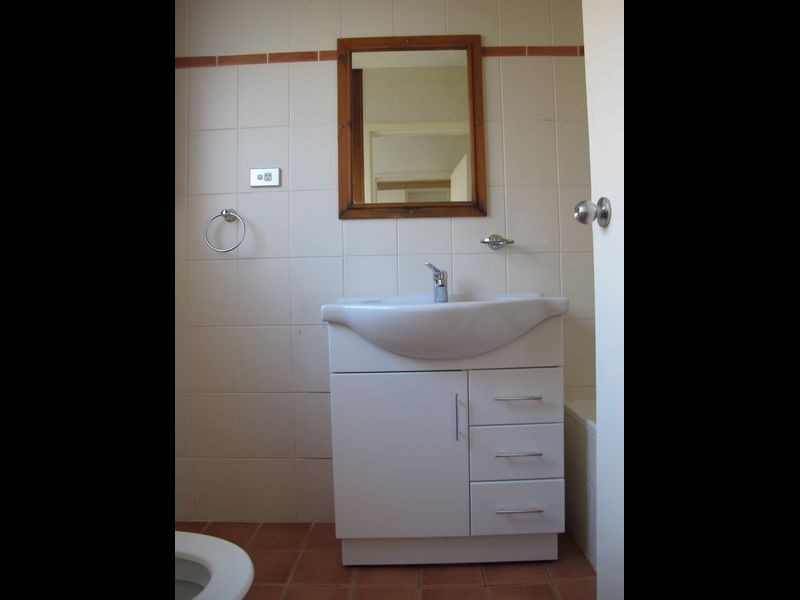 14/104 Henderson Road, Queanbeyan NSW 2620