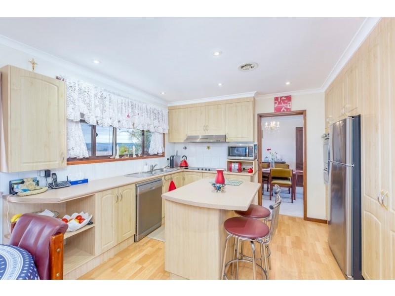 9 Graham Place, Queanbeyan NSW 2620