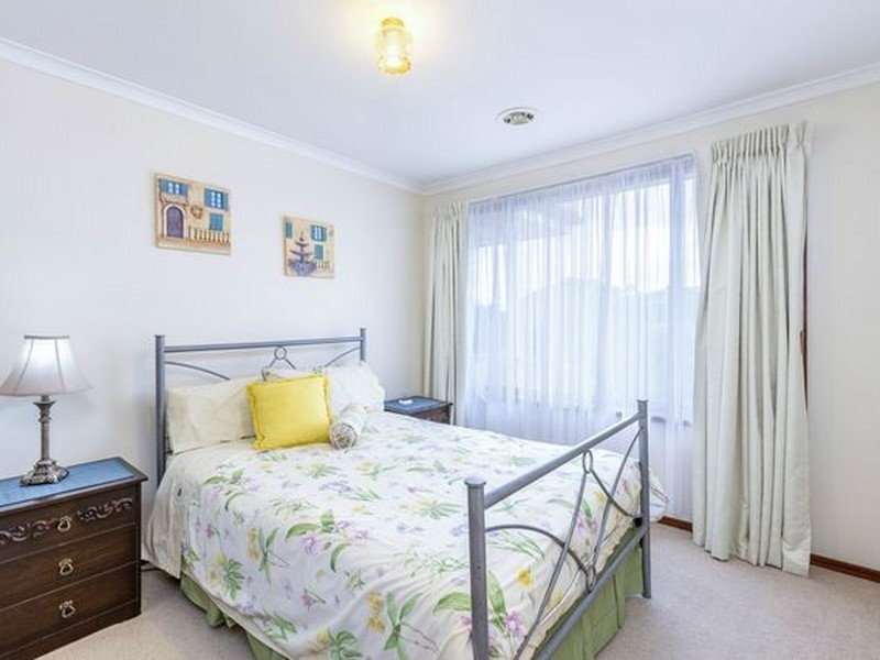 9 Graham Place, Queanbeyan NSW 2620