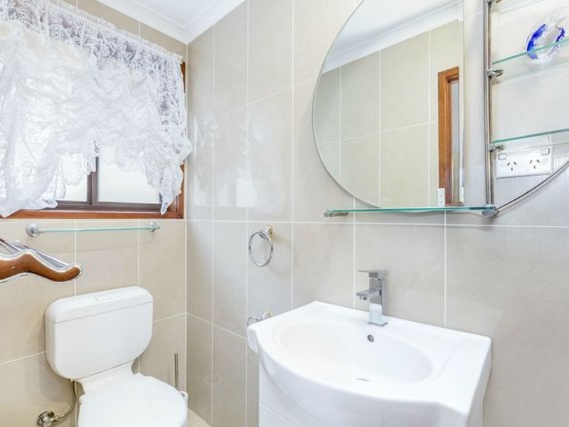 9 Graham Place, Queanbeyan NSW 2620