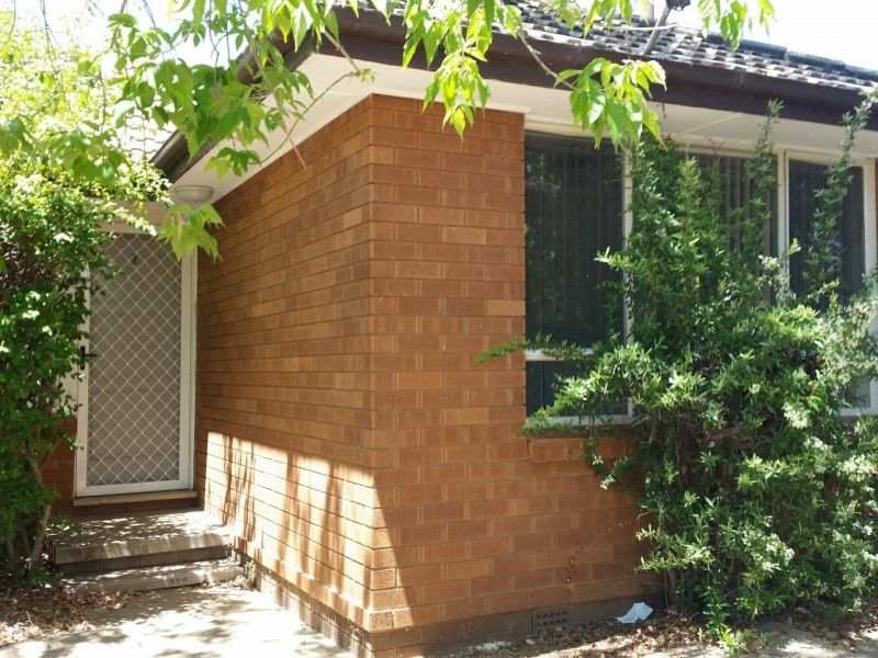2/26A Broughton Place, Queanbeyan NSW 2620