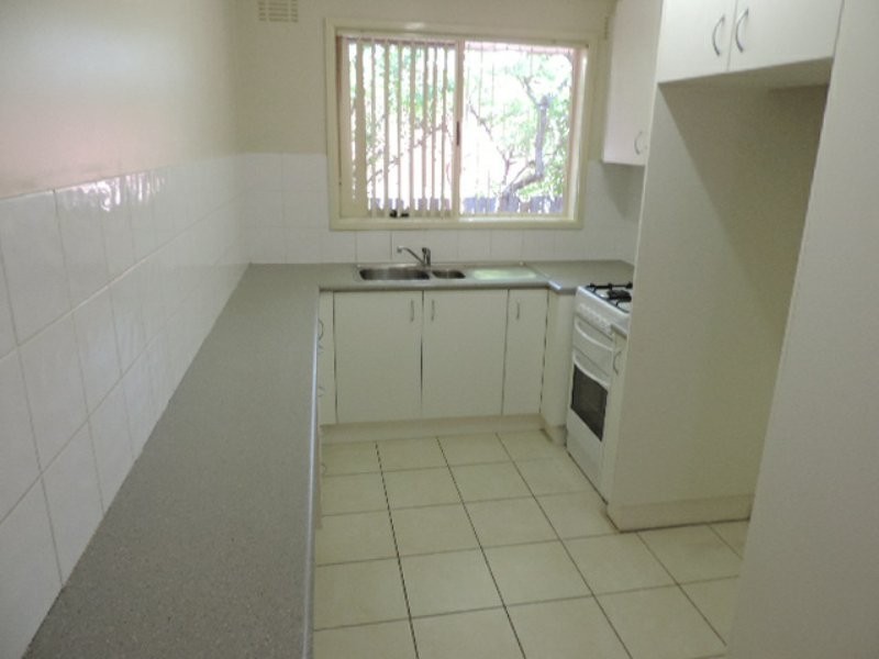 2/26A Broughton Place, Queanbeyan NSW 2620