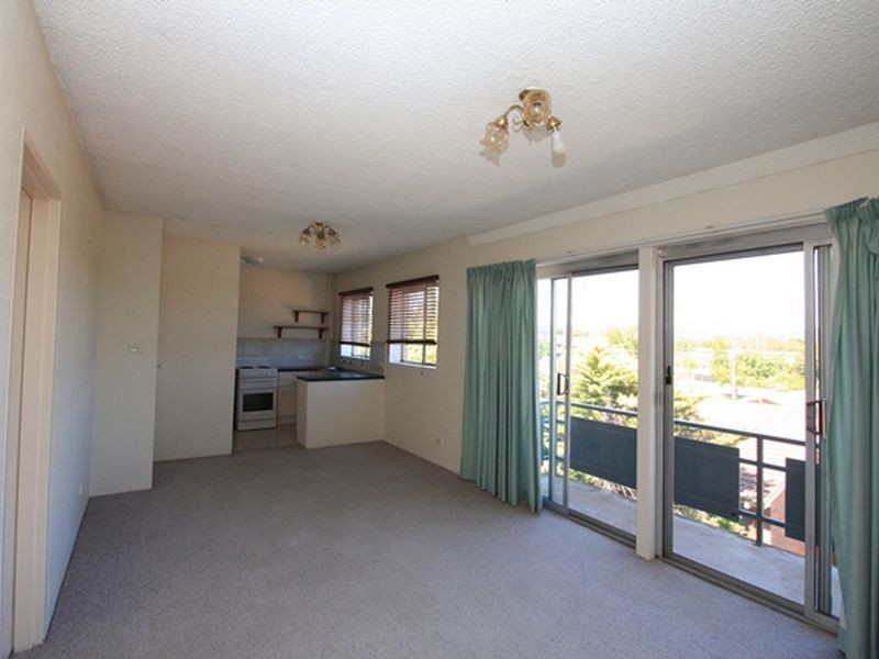 5/34-36 Mowatt Street, Queanbeyan NSW 2620