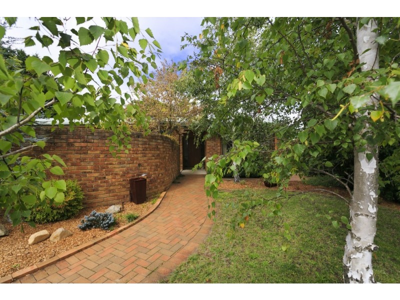44 Redwood Avenue, Jerrabomberra NSW 2619