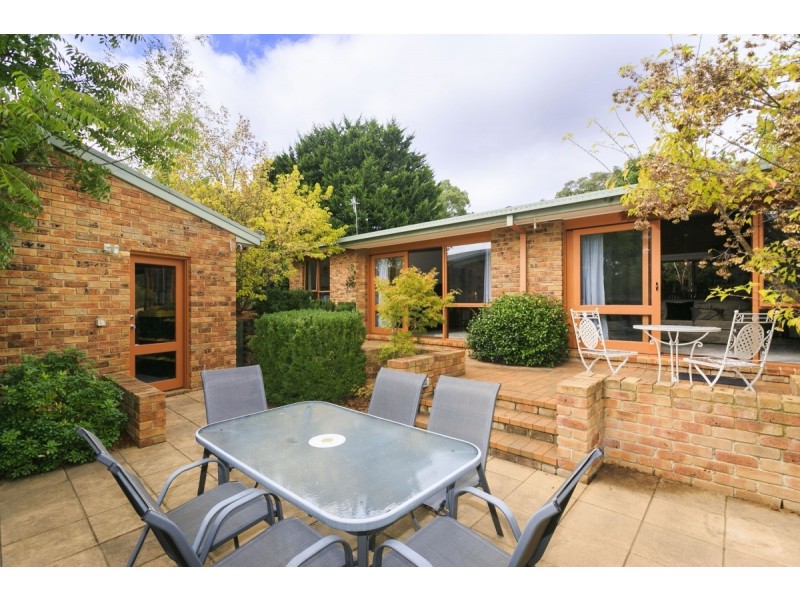 44 Redwood Avenue, Jerrabomberra NSW 2619