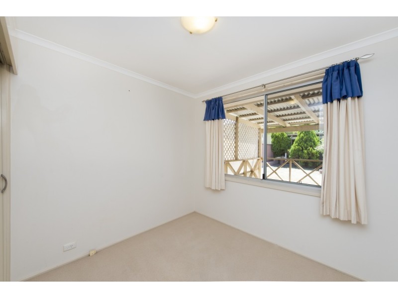 6 Kinsella Street, Queanbeyan NSW 2620