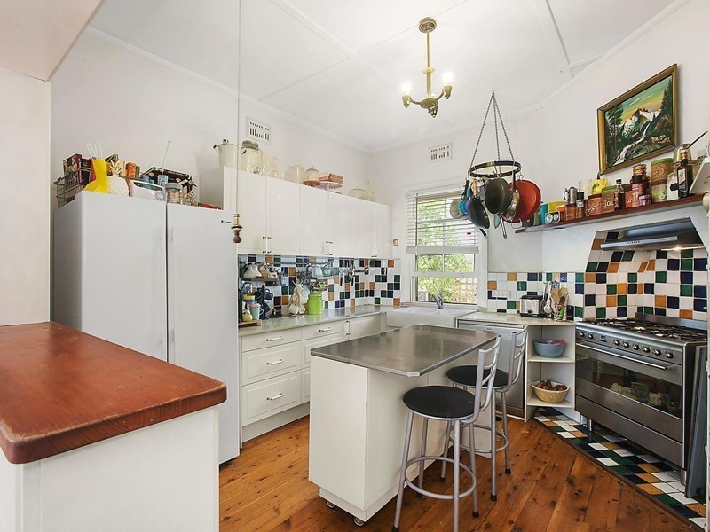 82 Derrima Road, Queanbeyan NSW 2620