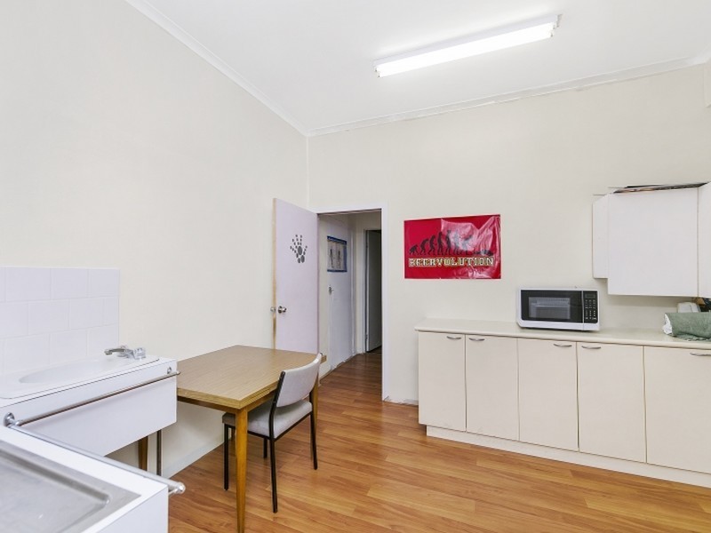 135 Uriarra Road, Queanbeyan NSW 2620