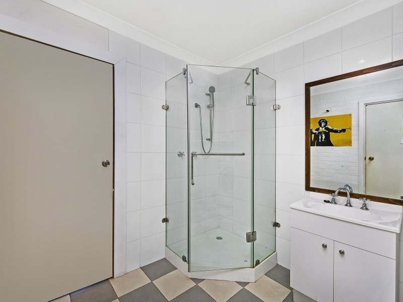 135 Uriarra Road, Queanbeyan NSW 2620