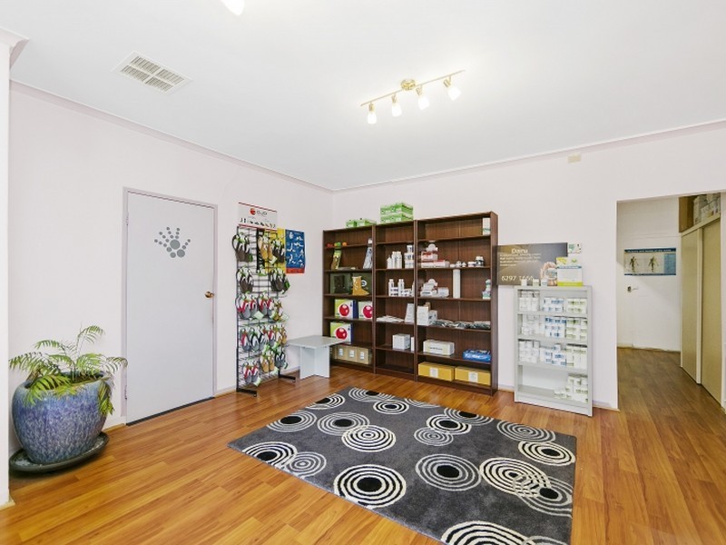 135 Uriarra Road, Queanbeyan NSW 2620