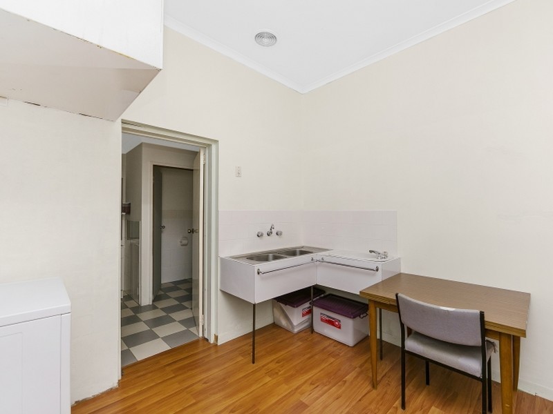 135 Uriarra Road, Queanbeyan NSW 2620