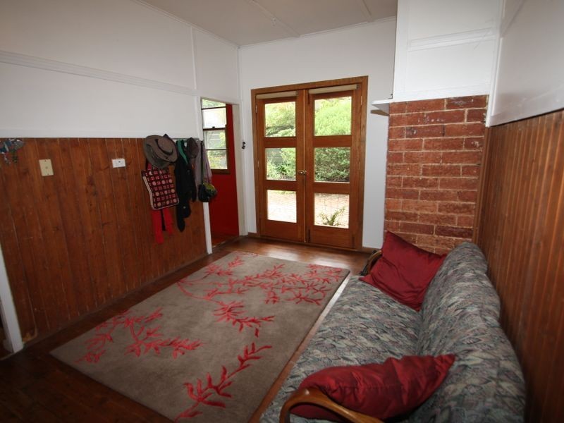 9 River Street, Oaks Estate ACT 2620