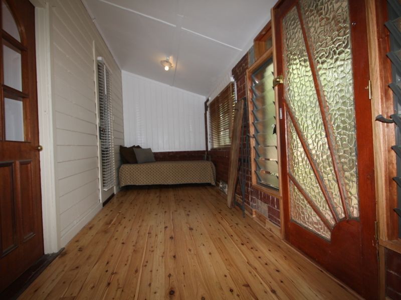 9 River Street, Oaks Estate ACT 2620