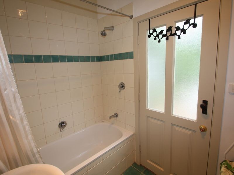 9 River Street, Oaks Estate ACT 2620