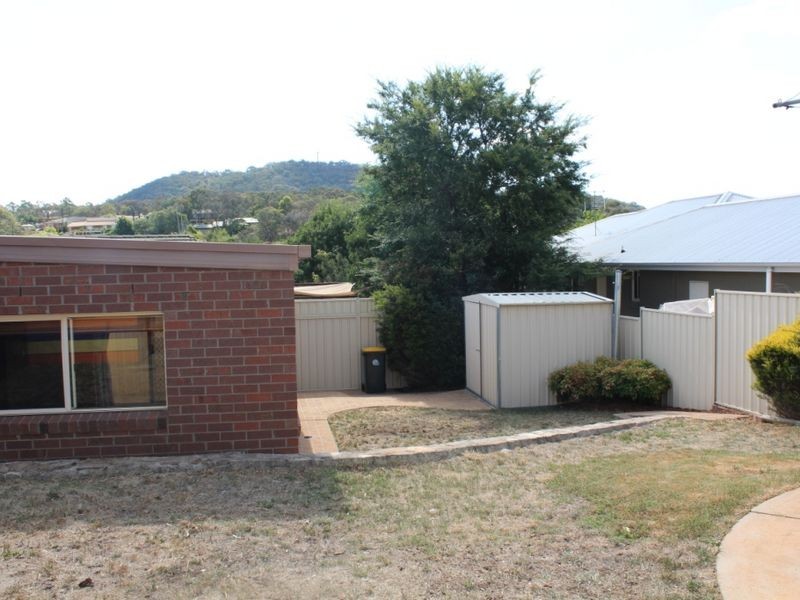 4 Heatherbelle Place, Queanbeyan NSW 2620