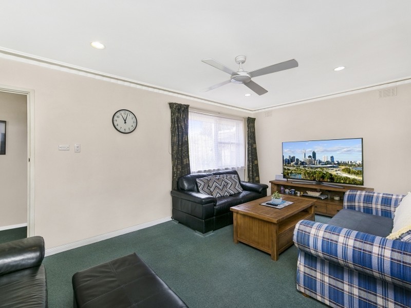 50 Agnes Avenue, Queanbeyan NSW 2620