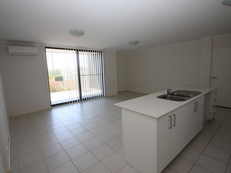 4/88-90 Henderson Road, Queanbeyan NSW 2620