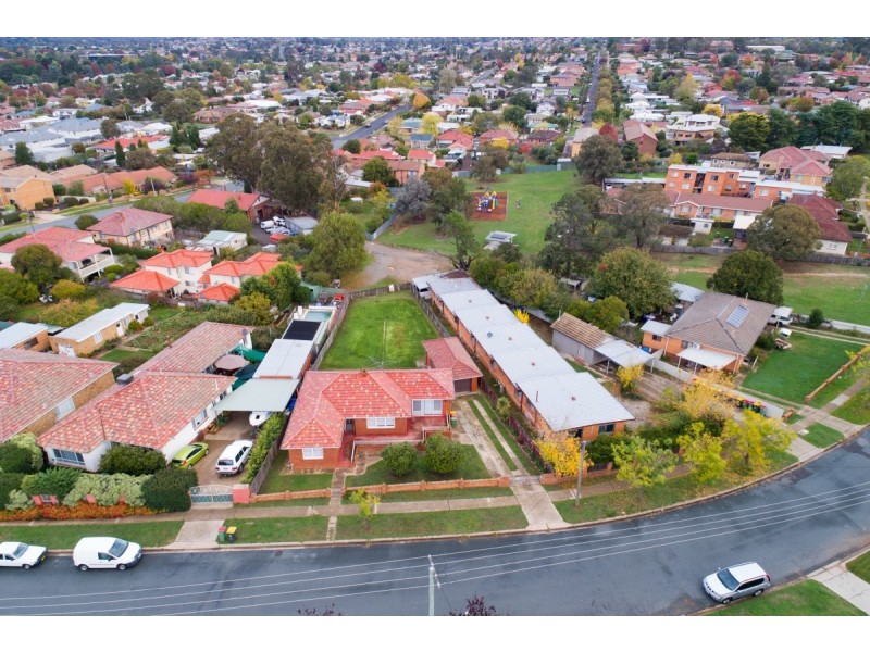 10 Blackall Avenue, Queanbeyan NSW 2620