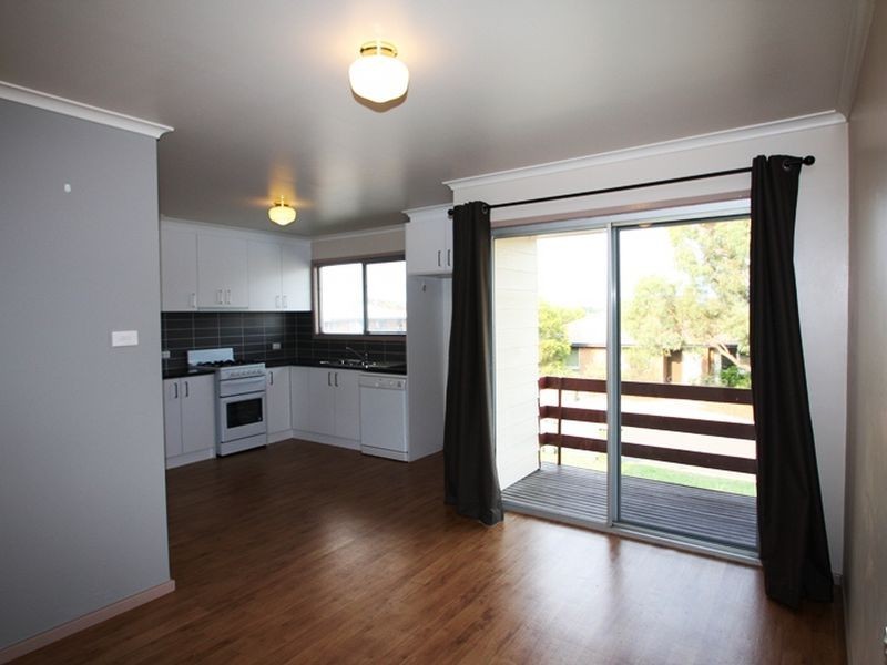 4 Dunn Street, Queanbeyan NSW 2620