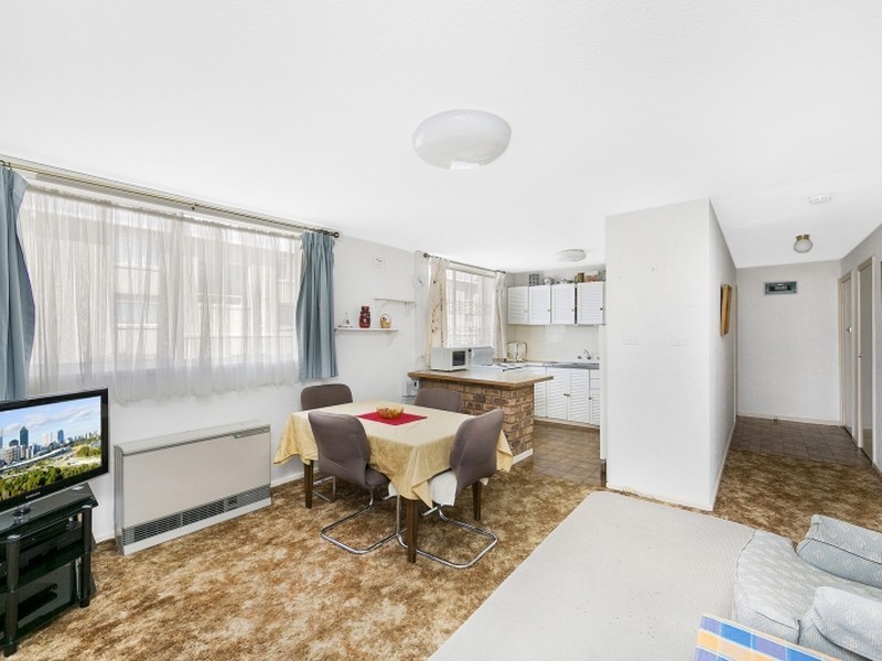 10/6 Stornaway Road, Queanbeyan NSW 2620