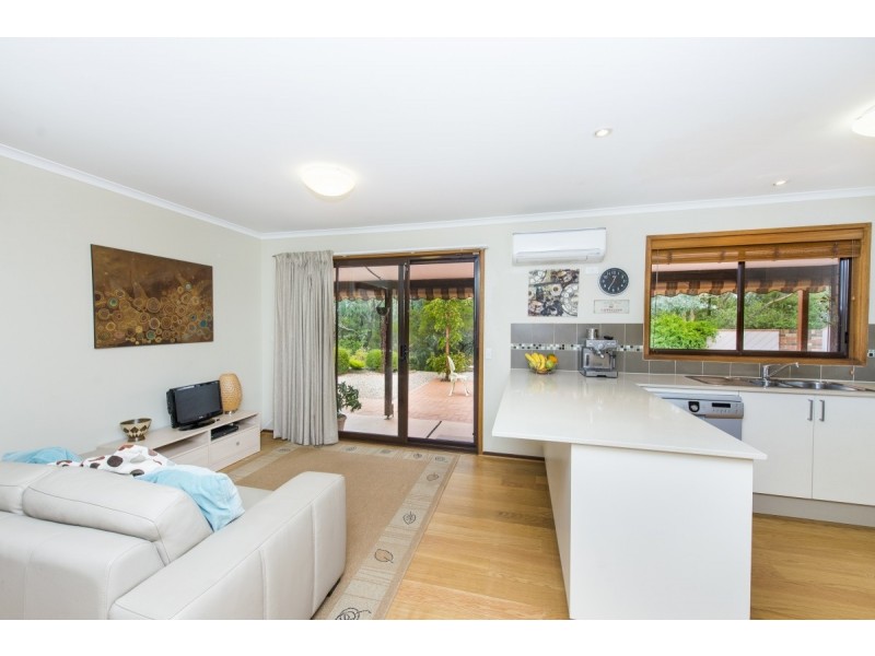 74 Severne Street, Greenleigh NSW 2620