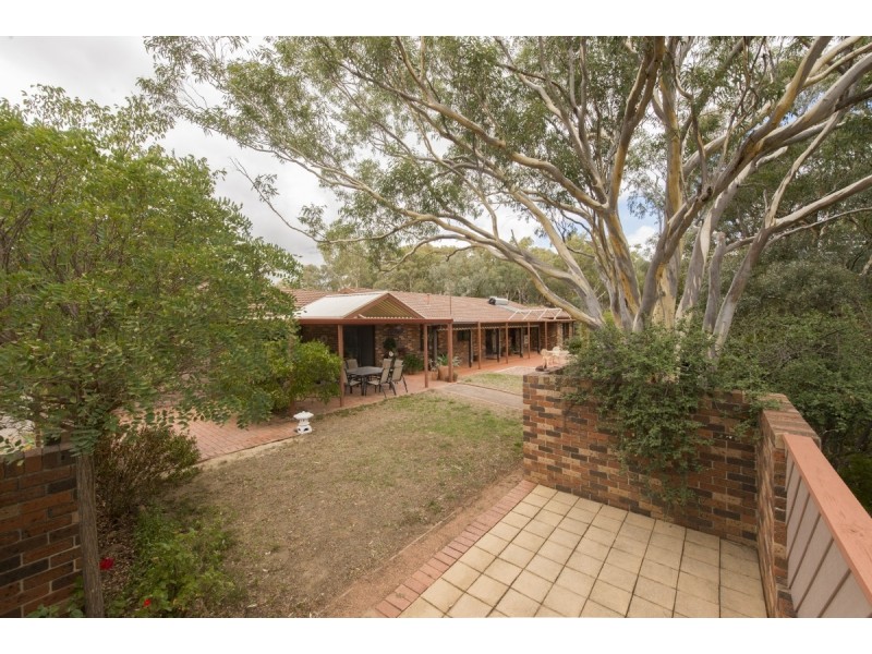 74 Severne Street, Greenleigh NSW 2620