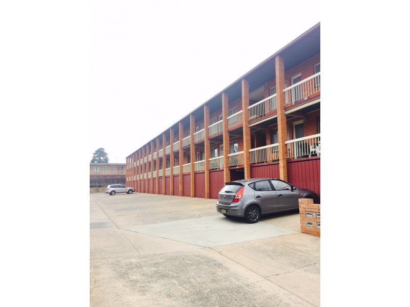 Apartment 24/20 Trinculo Place, Queanbeyan NSW 2620