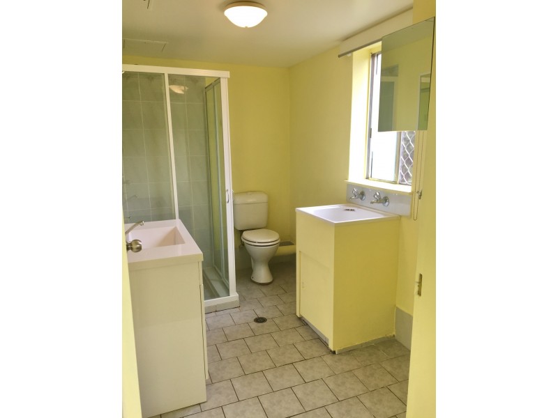 Apartment 24/20 Trinculo Place, Queanbeyan NSW 2620