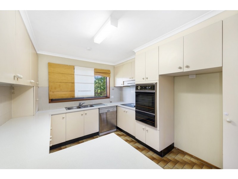 1/8 Mowatt Street, Queanbeyan NSW 2620
