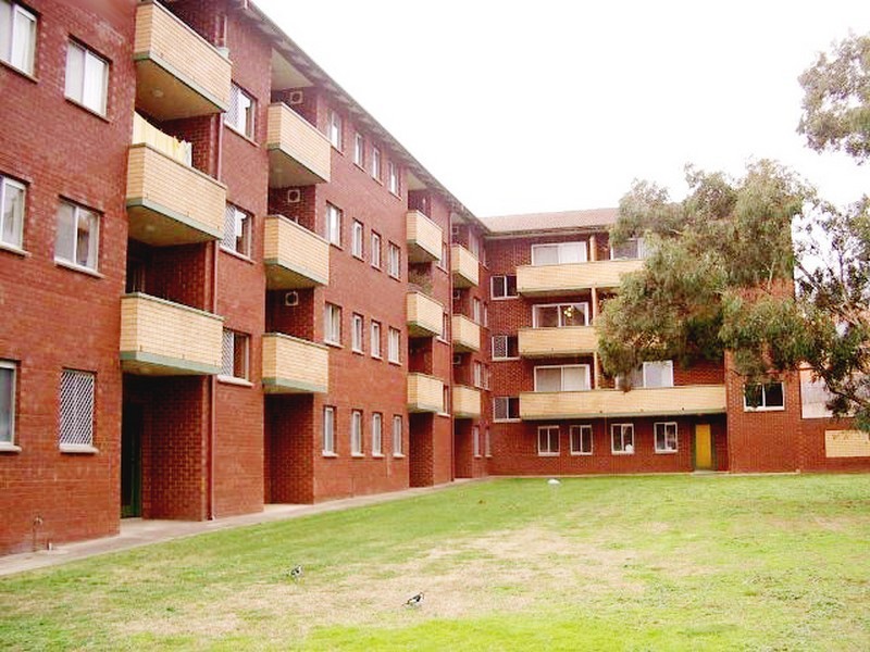 Apartment 16/30 Trinculo Place, Queanbeyan NSW 2620