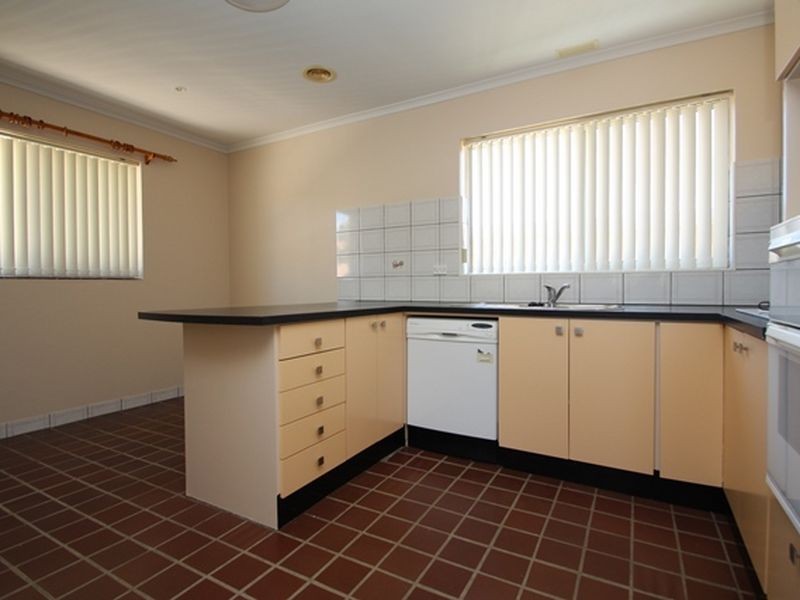 6/120 Henderson Road, Queanbeyan NSW 2620