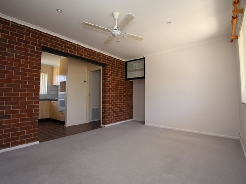 6/120 Henderson Road, Queanbeyan NSW 2620