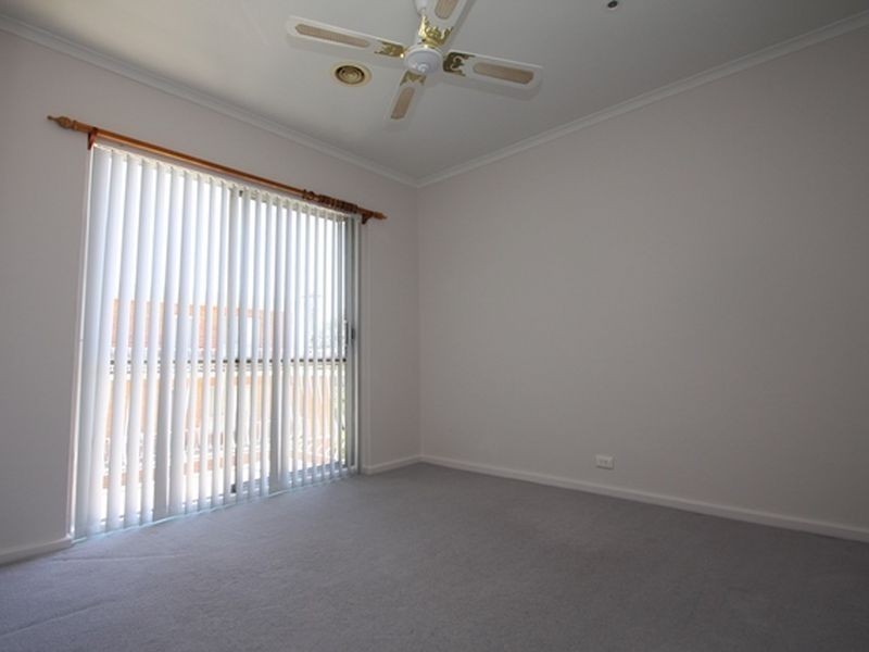 6/120 Henderson Road, Queanbeyan NSW 2620