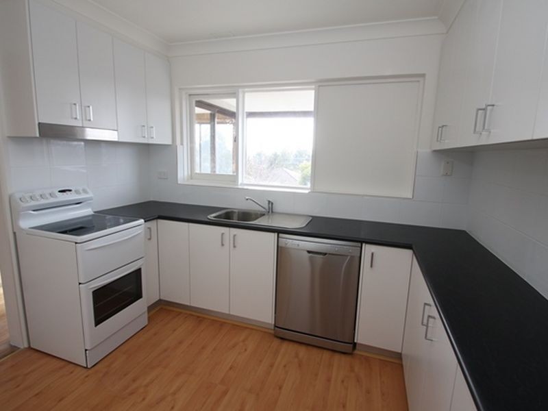 12 Hillbar Rise, Queanbeyan NSW 2620