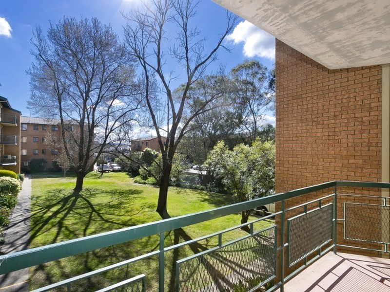 34/13-15 Mowatt Street, Queanbeyan NSW 2620