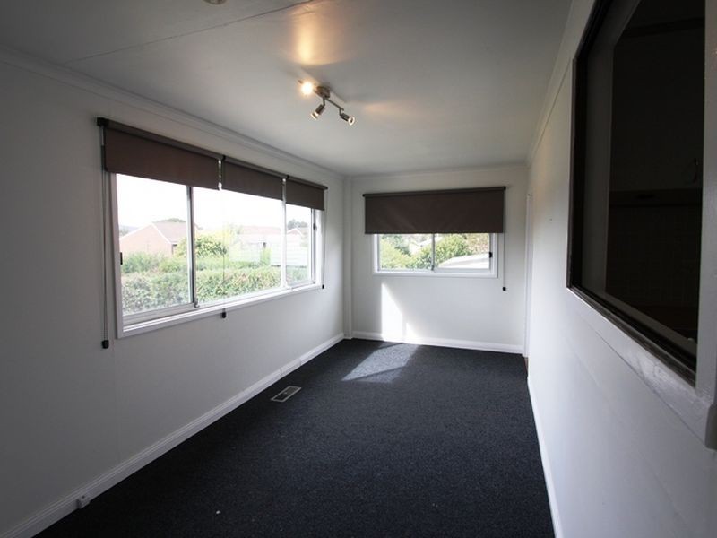 30 The Crescent, Queanbeyan NSW 2620