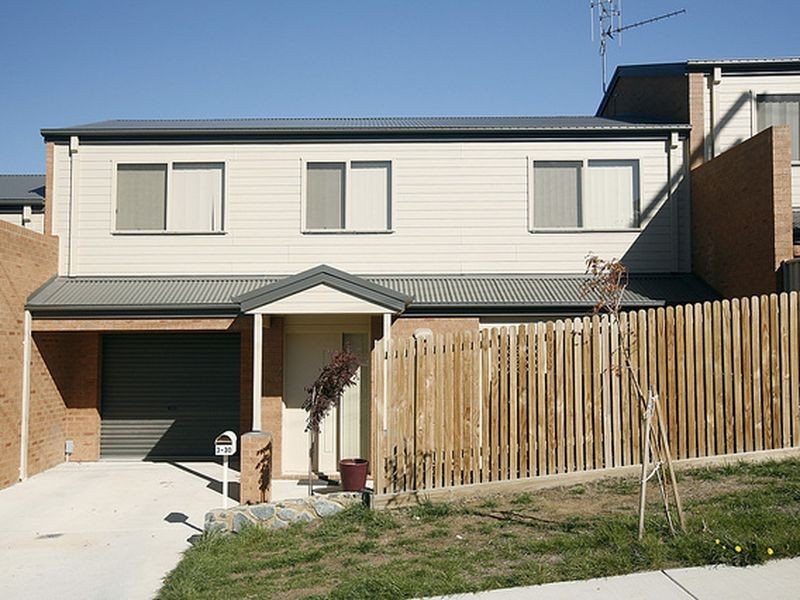 3/30 Ross Road, Queanbeyan NSW 2620