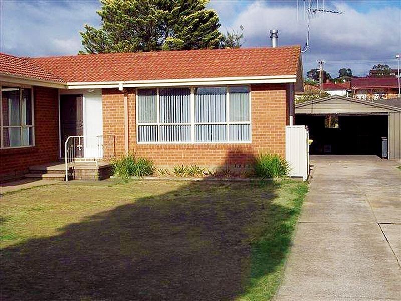 7 Malcolm Road, Queanbeyan NSW 2620