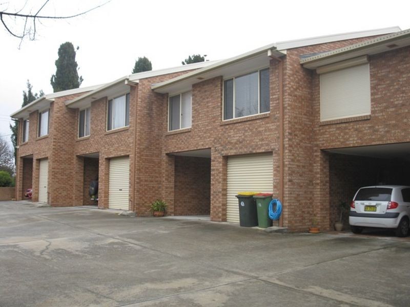 2/56 Molonglo Street, Queanbeyan NSW 2620