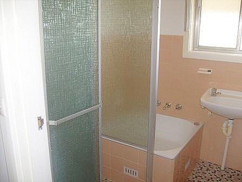 41 Christopher Crescent, Queanbeyan NSW 2620