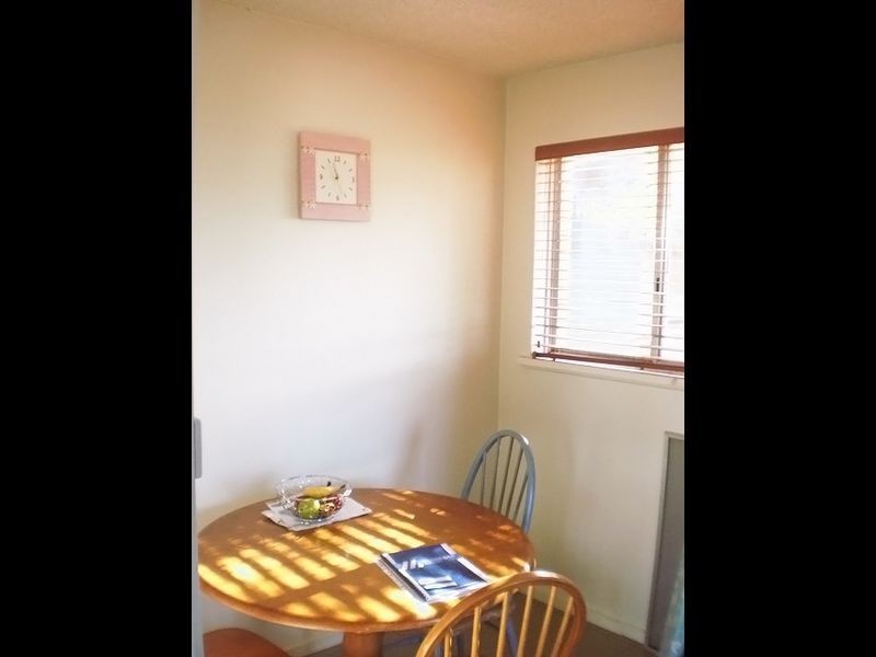 6/3 Velacia, Queanbeyan NSW 2620