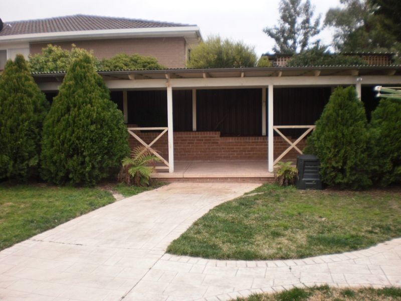 6 Kinsella Street, Queanbeyan NSW 2620