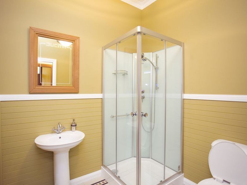 64 Tharwa Road, Queanbeyan NSW 2620