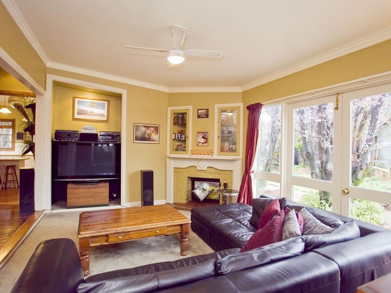 64 Tharwa Road, Queanbeyan NSW 2620