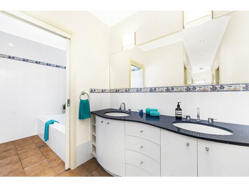 7 Annand Place, Queanbeyan NSW 2620