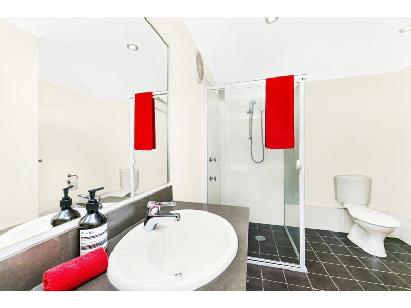 7 Annand Place, Queanbeyan NSW 2620