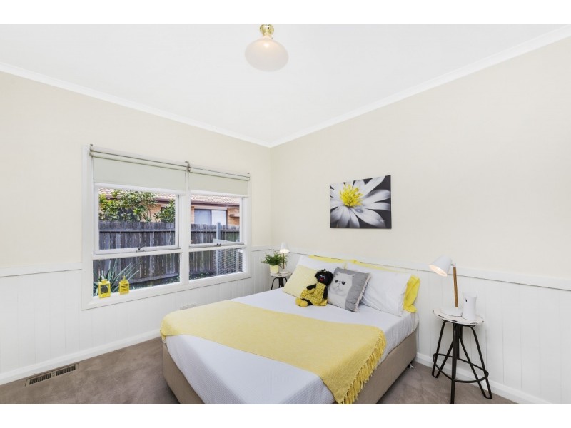 1 Hirst Avenue, Queanbeyan NSW 2620