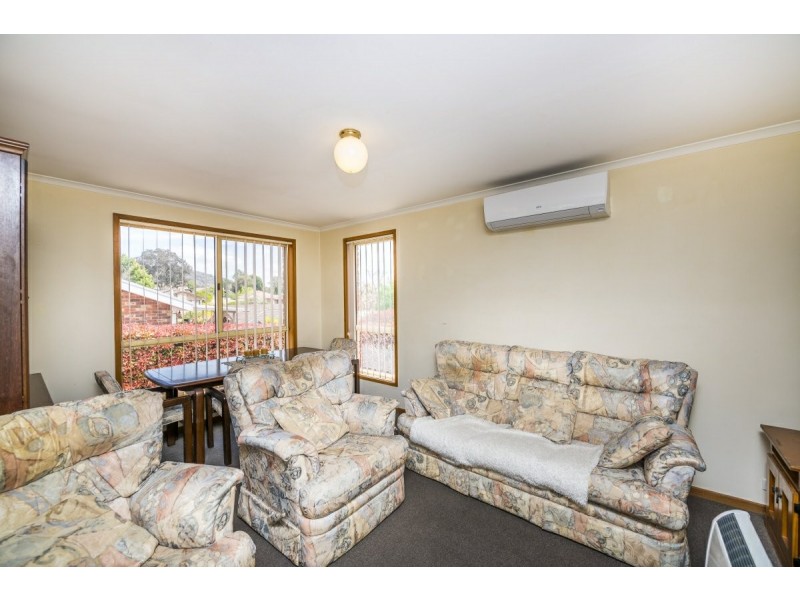1/3 Parr Place, Queanbeyan NSW 2620