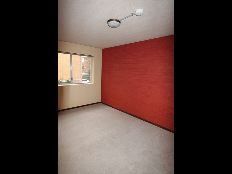 1/46 Trinculo Place, Queanbeyan NSW 2620