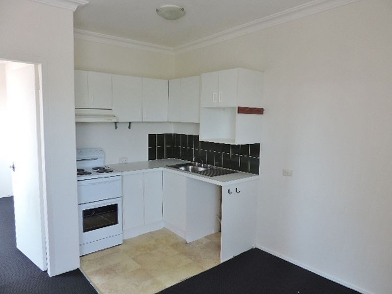 18/124 Henderson Road, Queanbeyan NSW 2620